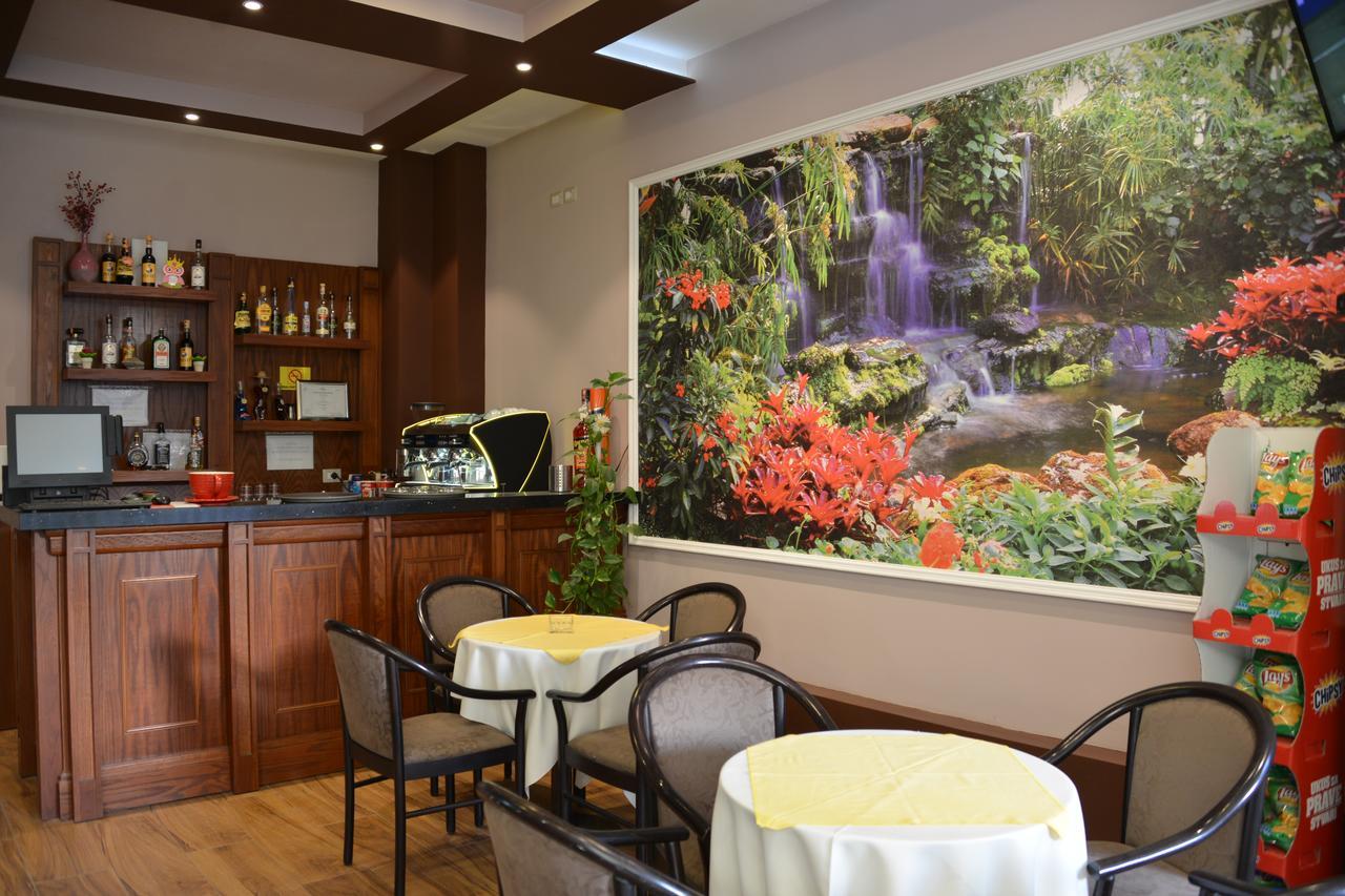 Hotel Comfort 4*